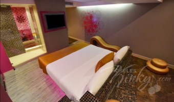 Habitación Master Suite Parvati del Love Hotel Amala Hotel & Villas  con Crazy Bed

