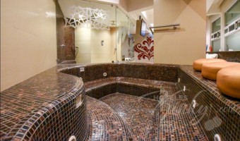 Habitación Suite Shiva del Love Hotel Amala Hotel & Villas  con Jacuzzi