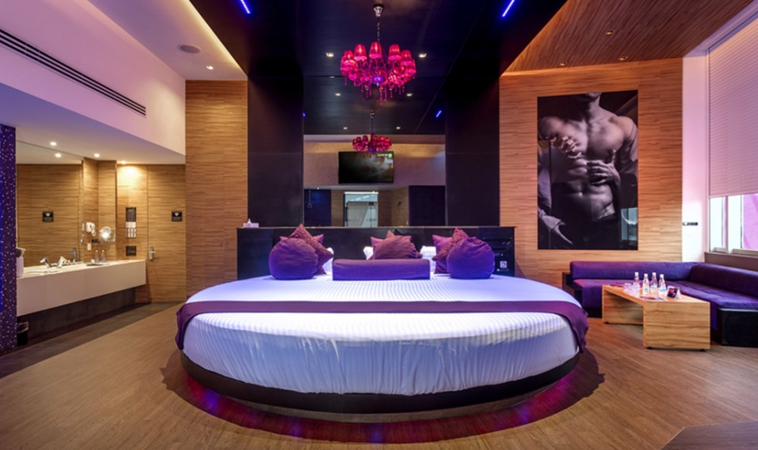 5 razones para visitar un Love Hotel