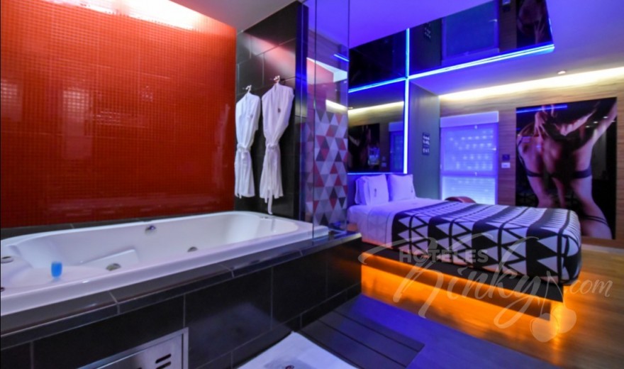 Love Hotel Interlove, Habitacion Villa Jacuzzi