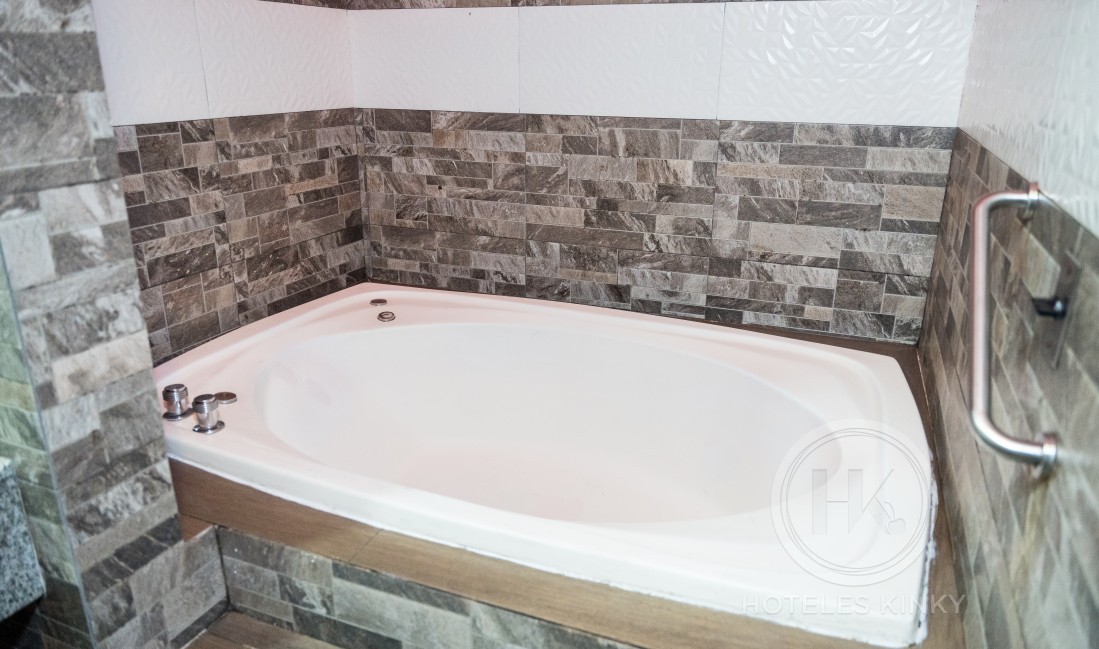 Love Hotel Muy, Habitación Jacuzzi