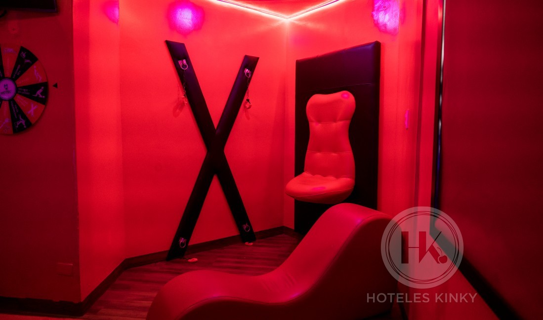Love Hotel Muy, Habitación 69 Sombras