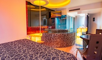 Habitación Torre Jacuzzi VIP Masaje del Love Hotel Pasadena Hotel & Villas  con Tubo - Pole Dance