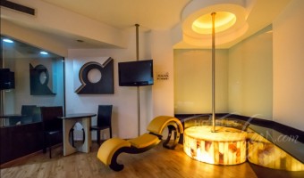 Habitación Villa VIP del Love Hotel Pasadena Hotel & Villas  con Tubo - Pole Dance
