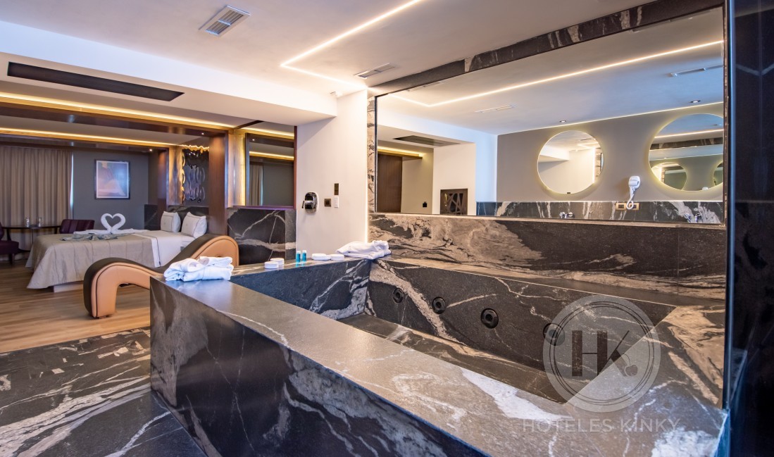 Love Hotel Picasso Churubusco, Habitacion Villa Jacuzzi 