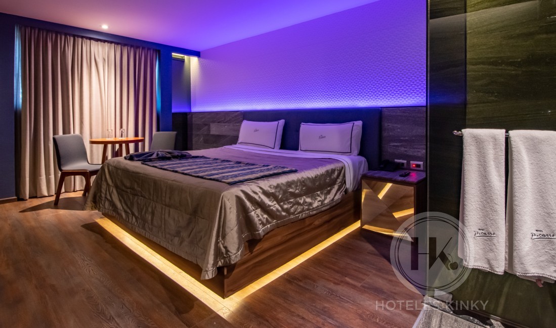 Love Hotel Picasso Circuito , Habitacion Suite Hotel 