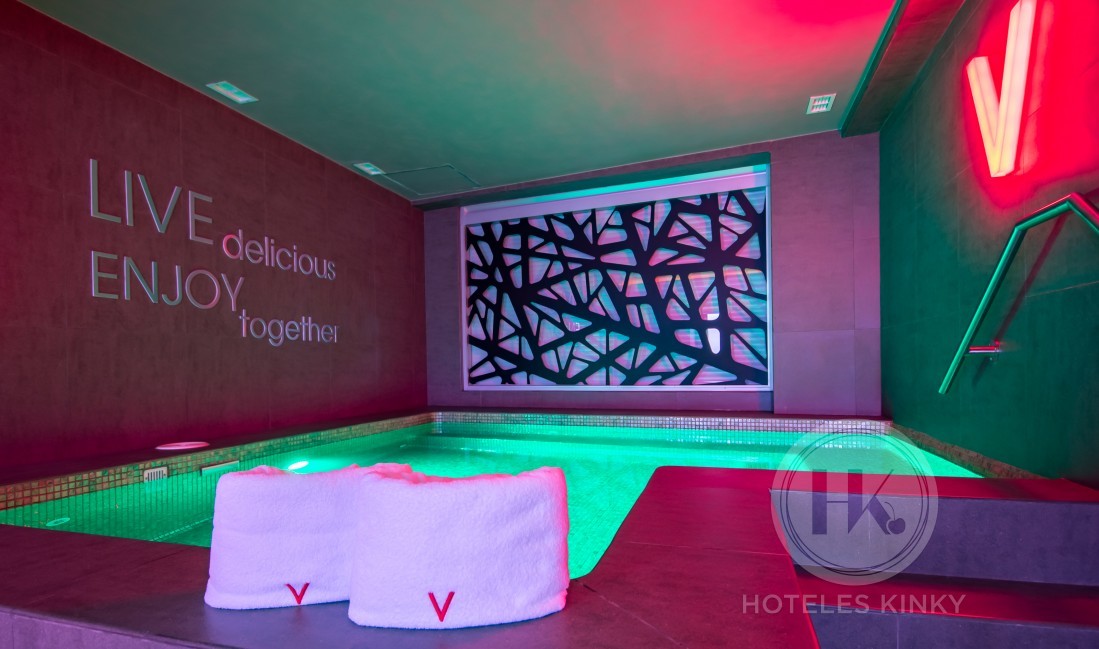 Habitaciòn Master Pool & Spa  del Love Hotel V Motel Boutique Viaducto